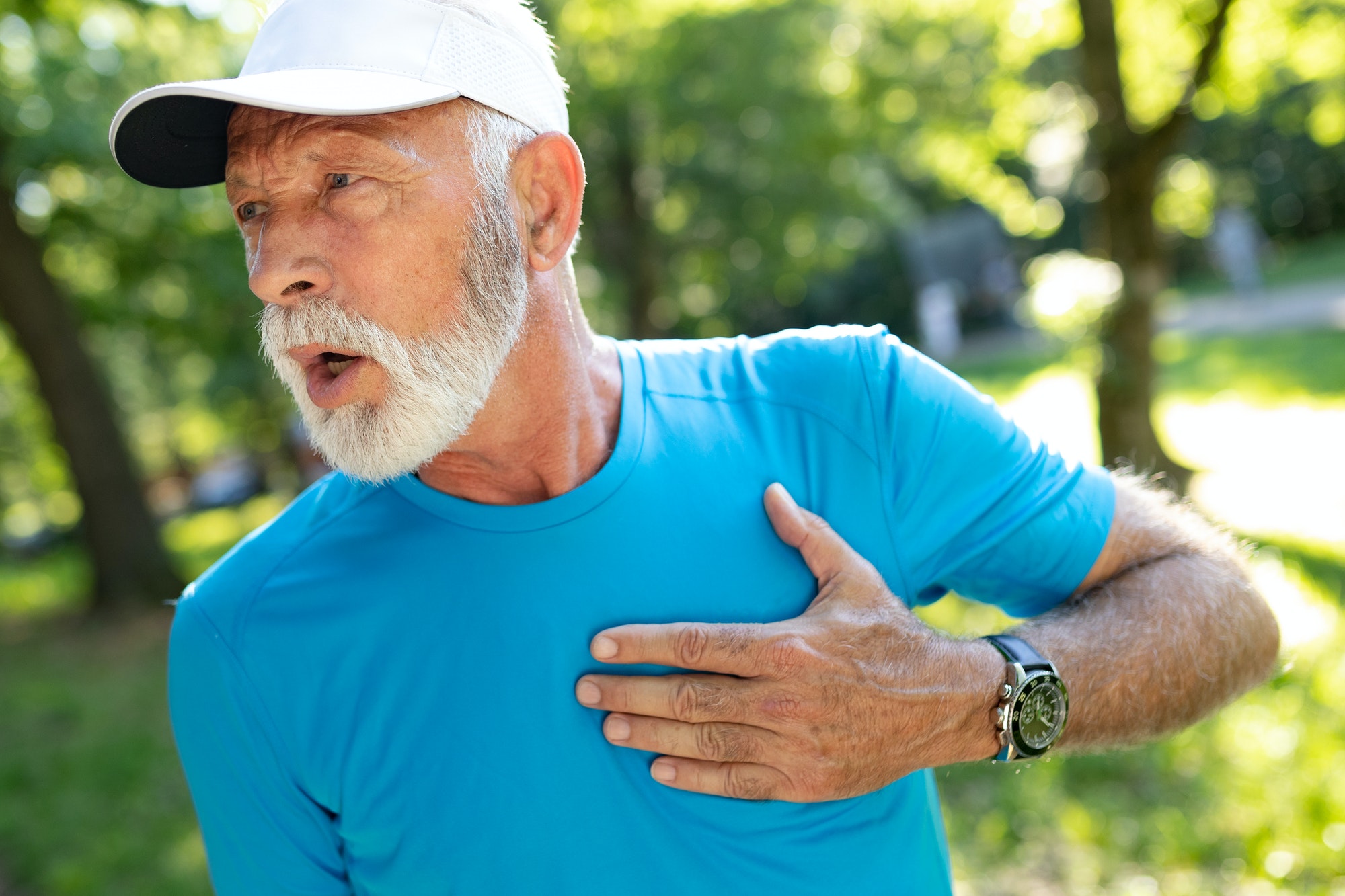 Mature man athlete have sore left chest pain dizziness